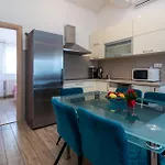 Brico - Heated Pool Apartamento *