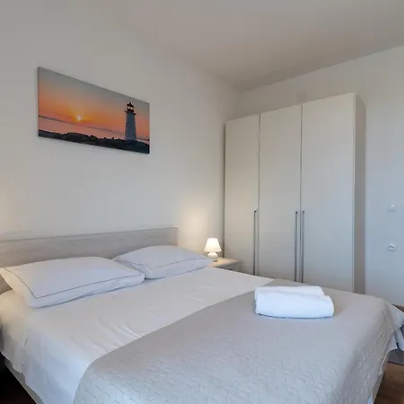 Brico Apartment *