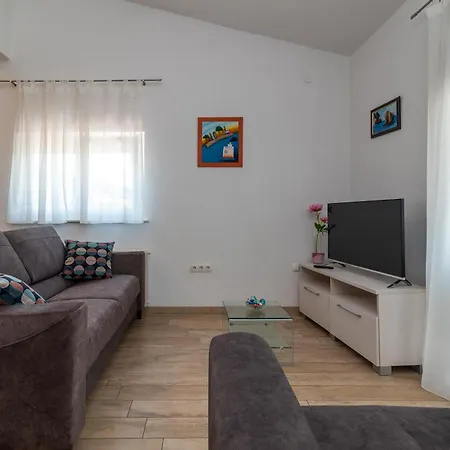 Brico Apartment
