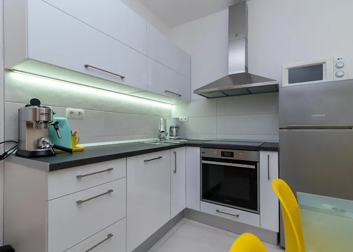 Apartamento Brico - Heated Pool Trogir