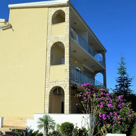 Lejlighed Brico - Heated Pool Trogir